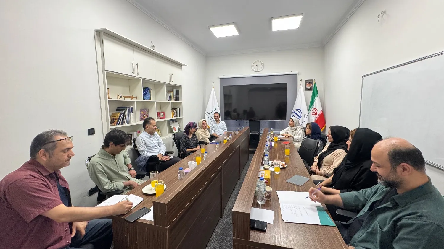 برگزاری نشست مدیران بنیاد ملی پویانمایی با جمعی از مدرسان انیمیشن هنرستانهای تهران